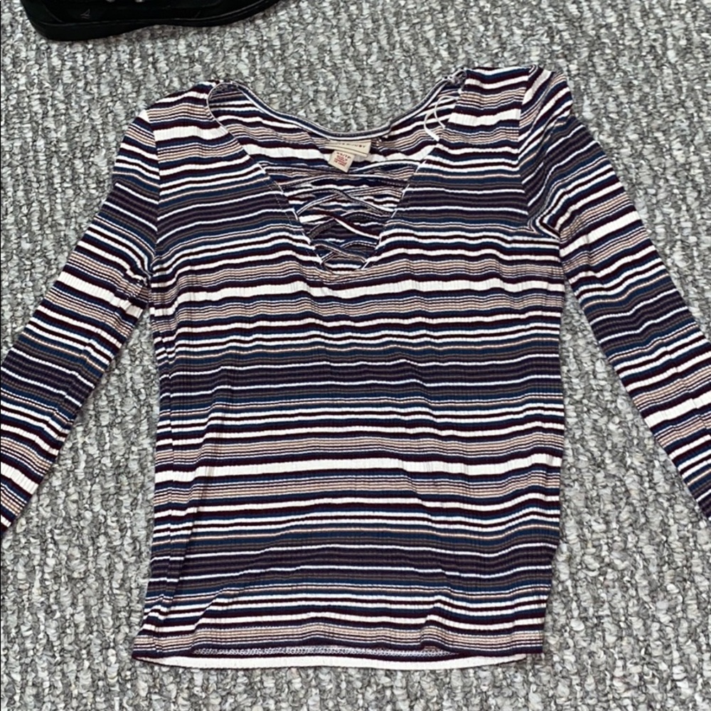 Stripped long sleeve crop top